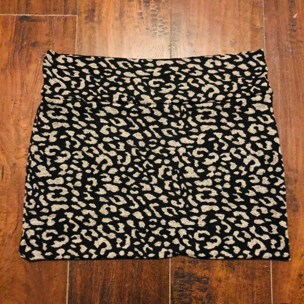 LEOPARD MINI SKIRT